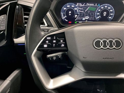 Used 2023 Audi Q4 e-tron Premium Plus w/ Premium Plus image 19