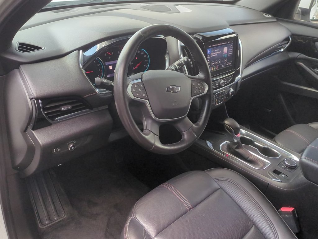 Used 2022 Chevrolet Traverse RS AWD/4WD image 13