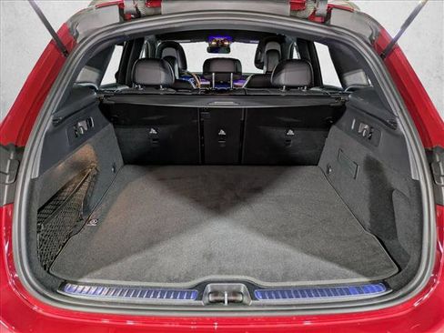 Certified 2025 Mercedes-Benz GLC 300 image 10