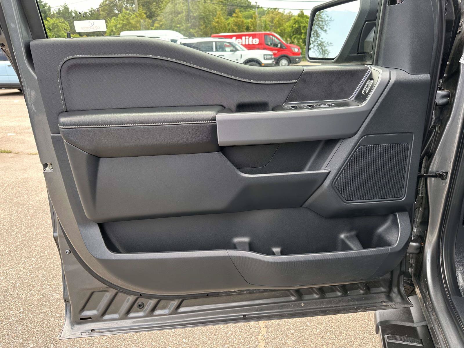 Used 2025 Ford F150 XLT w/ Equipment Group 302A MID AWD/4WD image 8
