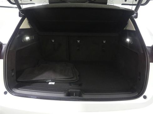 Used 2023 Buick Envision Preferred w/ Sport Touring Package AWD/4WD image 9