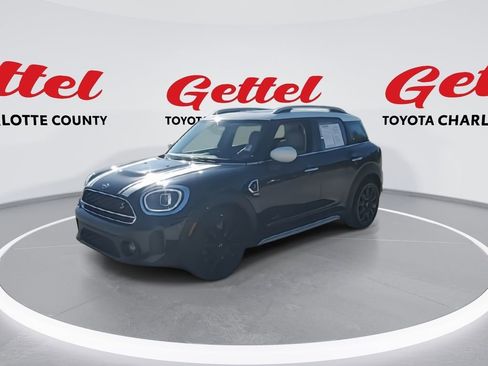 Used 2023 MINI Cooper Countryman S w/ Signature Upholstery Package image 4