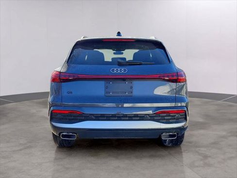 Certified 2025 Audi Q5 Premium w/ Convenience Package AWD/4WD image 5