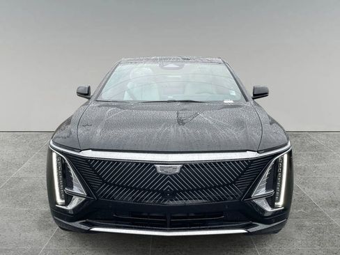 Certified 2023 Cadillac Lyriq Luxury image 8