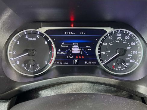 Used 2023 Nissan Sentra SV w/ All-Weather Package FWD image 10
