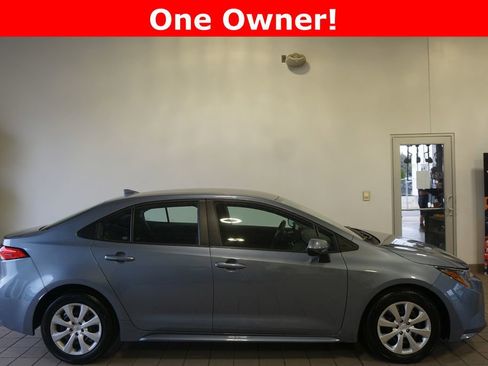 Certified 2023 Toyota Corolla LE FWD image 2