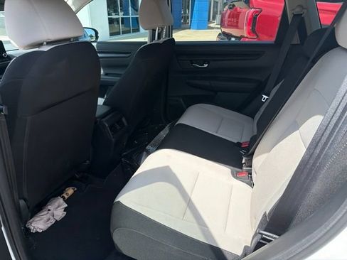 Used 2025 Honda CR-V LX image 13