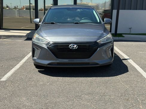 Used 2019 Hyundai Ioniq Plug-In Hybrid FWD image 14