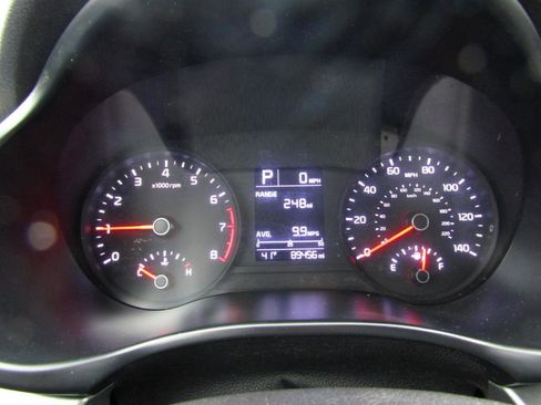 Used 2022 Kia Rio S FWD image 14