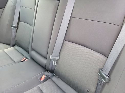 Used 2024 Nissan Altima 2.5 SV FWD image 15