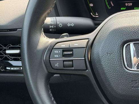 Certified 2025 Honda Accord Sport image 19