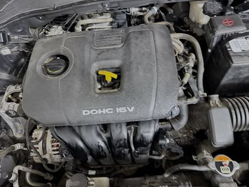 Used 2020 Hyundai Kona SE AWD/4WD image 36