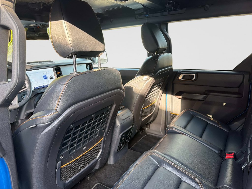 Used 2024 Ford Bronco Badlands AWD/4WD image 16