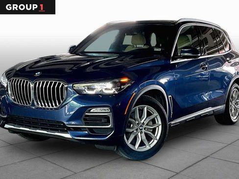Used 2021 BMW X5 xDrive40i w/ Premium Package 2 image 1