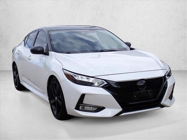 Used 2022 Nissan Sentra SR w/ Midnight Edition FWD image 9