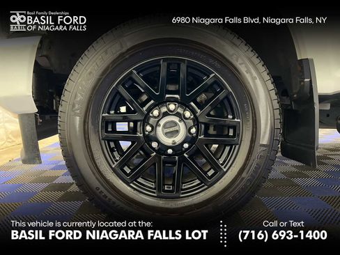 Used 2022 Ford F250 Lariat w/ Black Appearance Package image 25