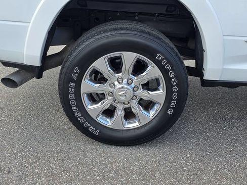 Used 2024 RAM 2500 Limited AWD/4WD image 5