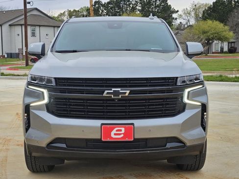 Used 2024 Chevrolet Tahoe RST w/ Luxury Package RWD image 2