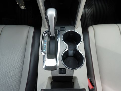 Used 2013 Chevrolet Equinox LTZ image 16