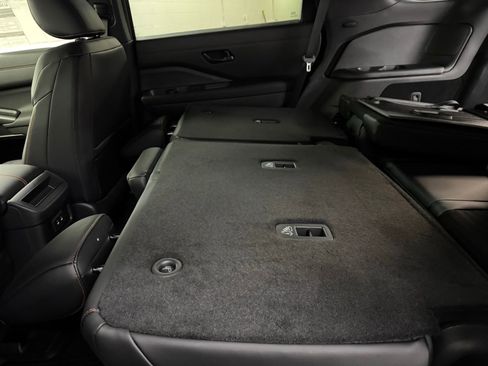 New 2026 Nissan Pathfinder Rock Creek image 33