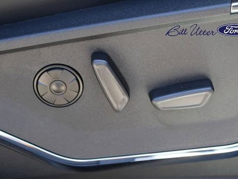 New 2025 Ford F250 Platinum w/ FX4 Off-Road Package image 8