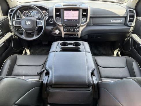 Used 2022 RAM 1500 Laramie AWD/4WD image 12