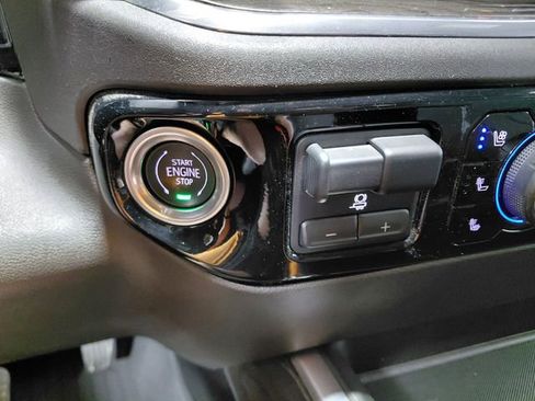 Used 2024 Chevrolet Silverado 2500 LTZ w/ LTZ Convenience Package AWD/4WD image 43