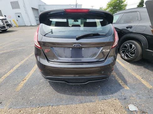 Used 2024 Chevrolet TrailBlazer RS w/ Convenience Package AWD/4WD image 52