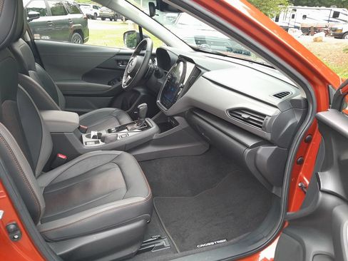 Certified 2025 Subaru Crosstrek 2.5i Limited AWD/4WD image 37