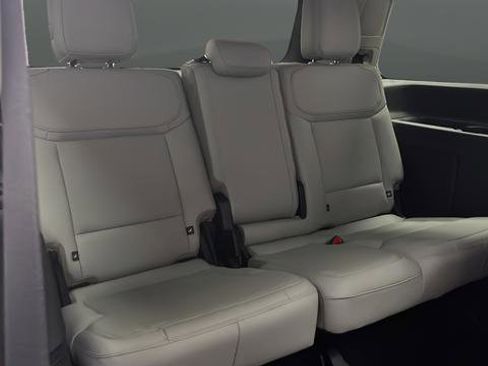 Used 2025 Ford Expedition Platinum AWD/4WD image 26