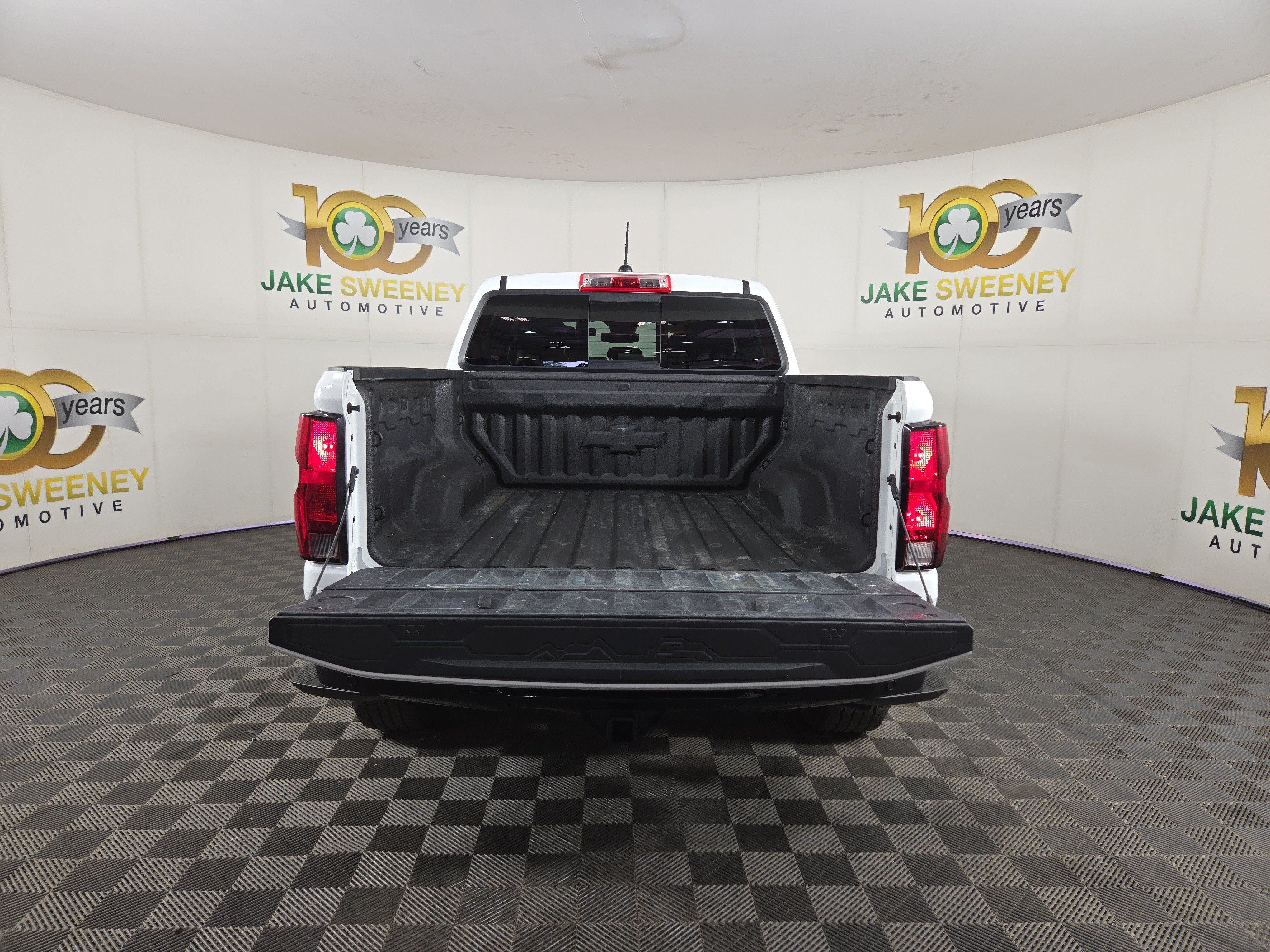 Certified 2024 Chevrolet Colorado Trail Boss w/ Safety Package AWD/4WD image 33