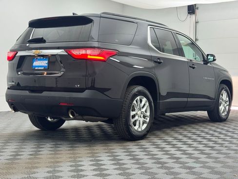 Used 2021 Chevrolet Traverse LT w/ LPO, Floor Liner Package image 7