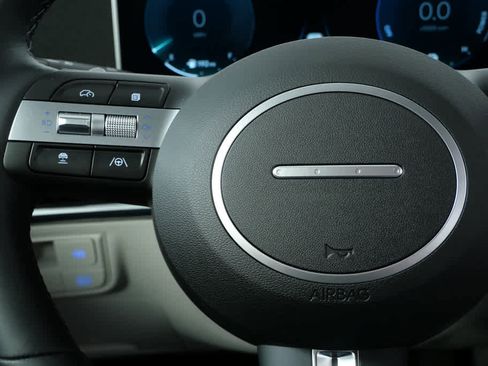 New 2026 Hyundai Tucson Limited image 10