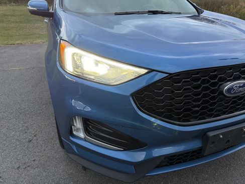 Used 2019 Ford Edge ST w/ Convenience Package image 12