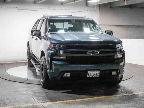 Used 2020 Chevrolet Silverado 1500 RST image 6