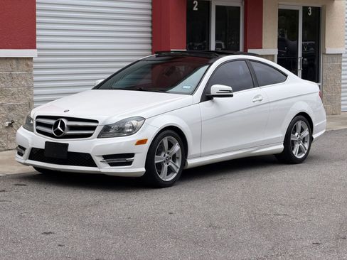 Used 2013 Mercedes-Benz C 250 Coupe image 13
