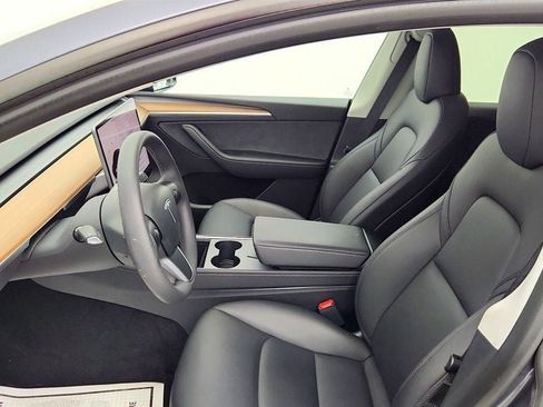 Used 2023 Tesla Model Y Long Range image 22