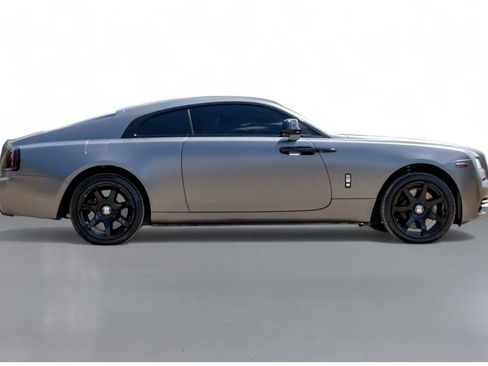 Used 2016 Rolls-Royce Wraith image 5