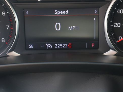 Certified 2025 Chevrolet Blazer LT AWD/4WD image 33
