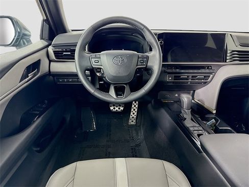 Certified 2025 Toyota Camry SE image 22