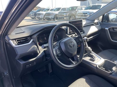 Used 2024 Toyota RAV4 XLE image 11