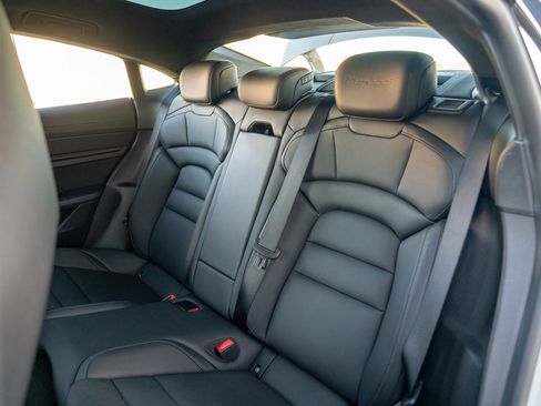 Certified 2021 Porsche Taycan Turbo S image 24