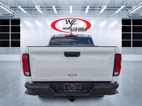 Used 2026 Chevrolet Colorado Z71 w/ Technology Package AWD/4WD image 4