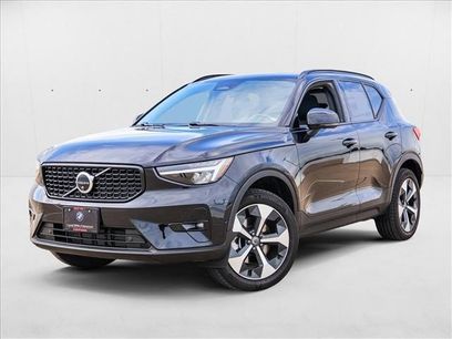 Used 2024 Volvo XC40 B5 Plus