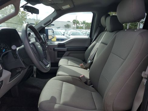 Used 2020 Ford F150 XLT image 24