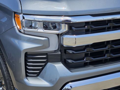 New 2026 Chevrolet Silverado 1500 LT w/ Texas Edition Plus AWD/4WD image 9