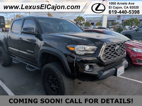 Used 2023 Toyota Tacoma TRD Off-Road image 2