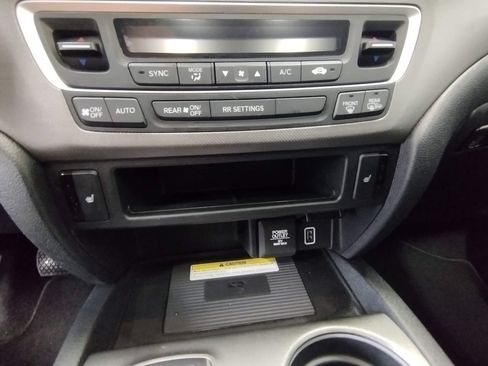 Used 2022 Honda Ridgeline RTL-E image 37