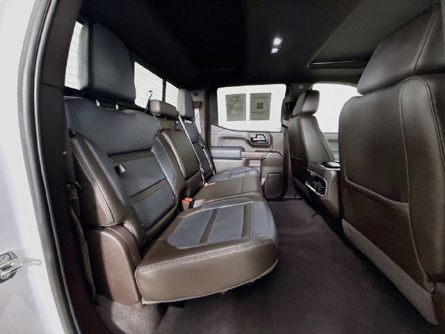 Used 2022 GMC Sierra 1500 Denali w/ Denali Reserve Package AWD/4WD image 31