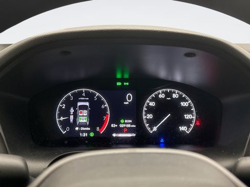 Used 2023 Honda HR-V LX image 9